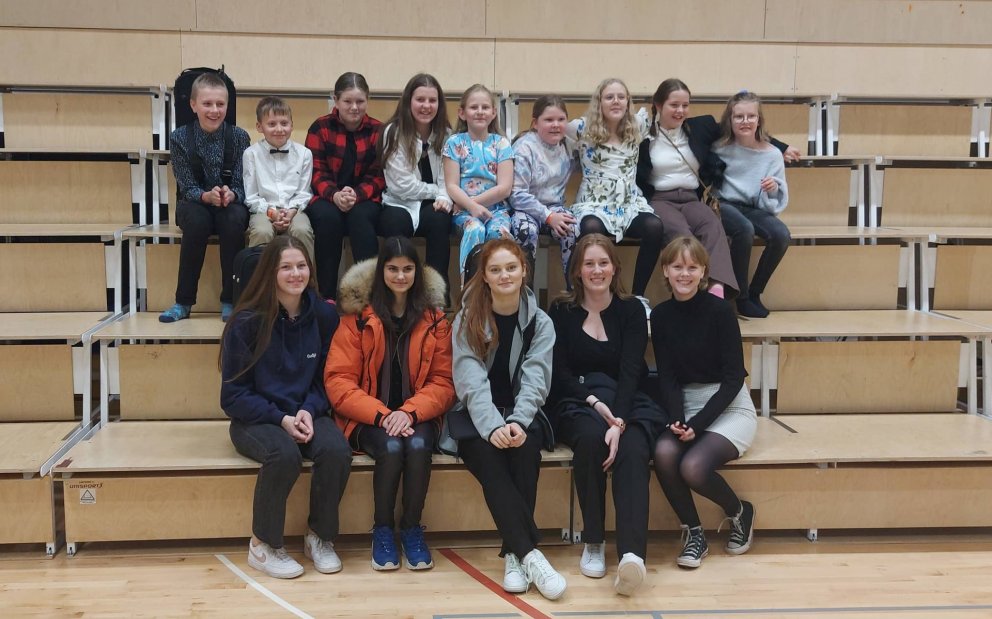 14 af 16 nemendum sem tóku þátt frá Tónlistarskólanum á Akureyri