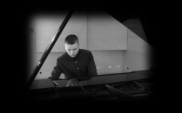 Framhaldsprófstónleikar Eysteins Ísidórs Ólafssonar